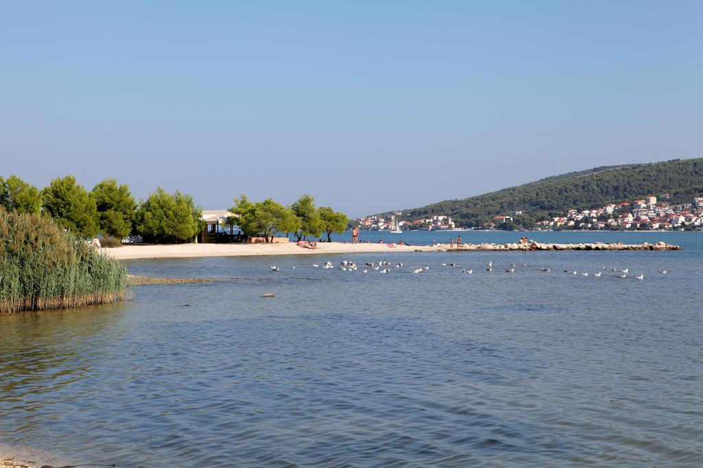 Studio Apartments M&N Trogir Exterior foto