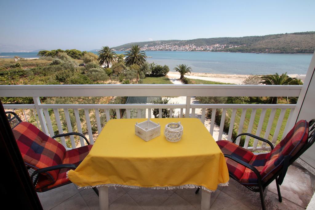 Studio Apartments M&N Trogir Exterior foto