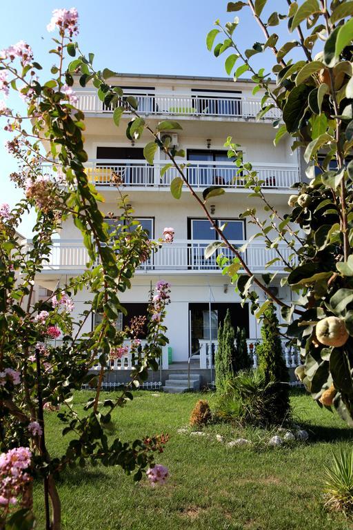 Studio Apartments M&N Trogir Exterior foto
