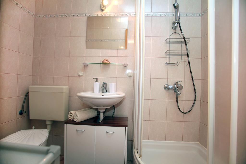 Studio Apartments M&N Trogir Exterior foto